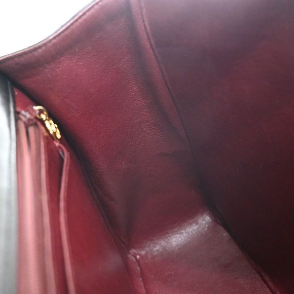 CHANEL Matelasse Handbag - Picture 14 of 16